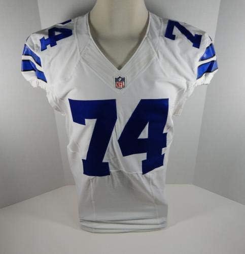2014 Dallas Cowboys Mike McQueen 74 Oyunu Yayınlandı Beyaz Forma-İmzasız NFL Oyunu Kullanılmış Formalar